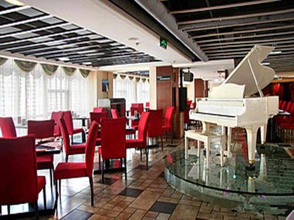 Tangyin Hotel 大連市 エクステリア 写真